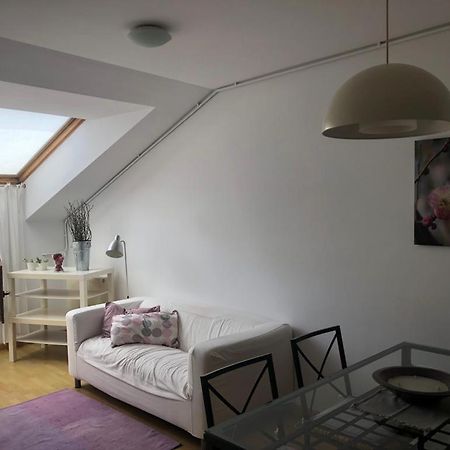 El Nial De L'Andolina Apartamento Onís Exterior foto